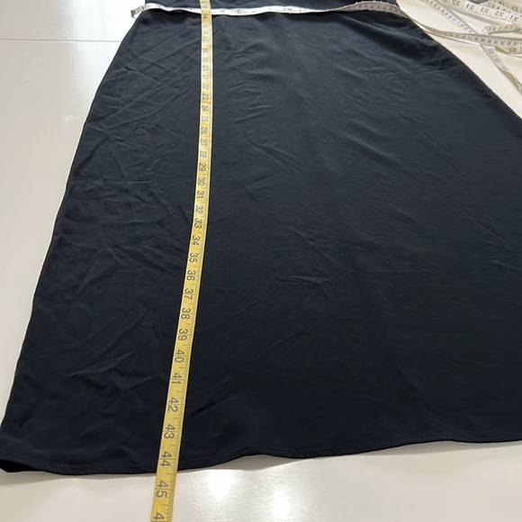 Women’s Everlane The Japanese GoWeave Cross-Back Slip Dress Black - Picture 12 of 15